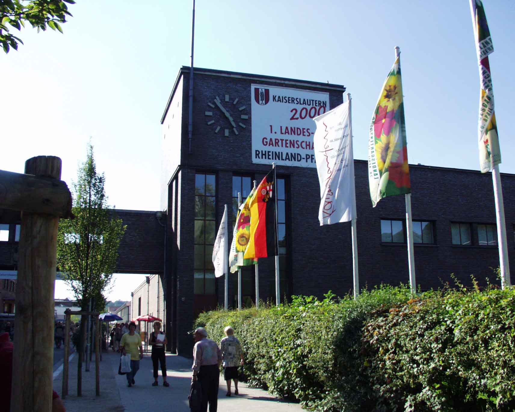 LanGartEing_01.jpg (156963 Byte)