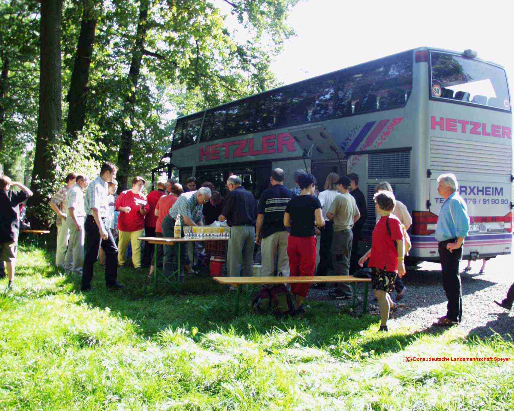 Mittagessen_01.jpg (221213 Byte)