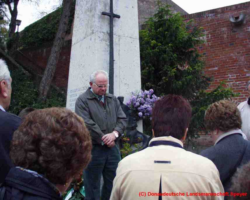 Pa220475.jpg (40192 Byte)